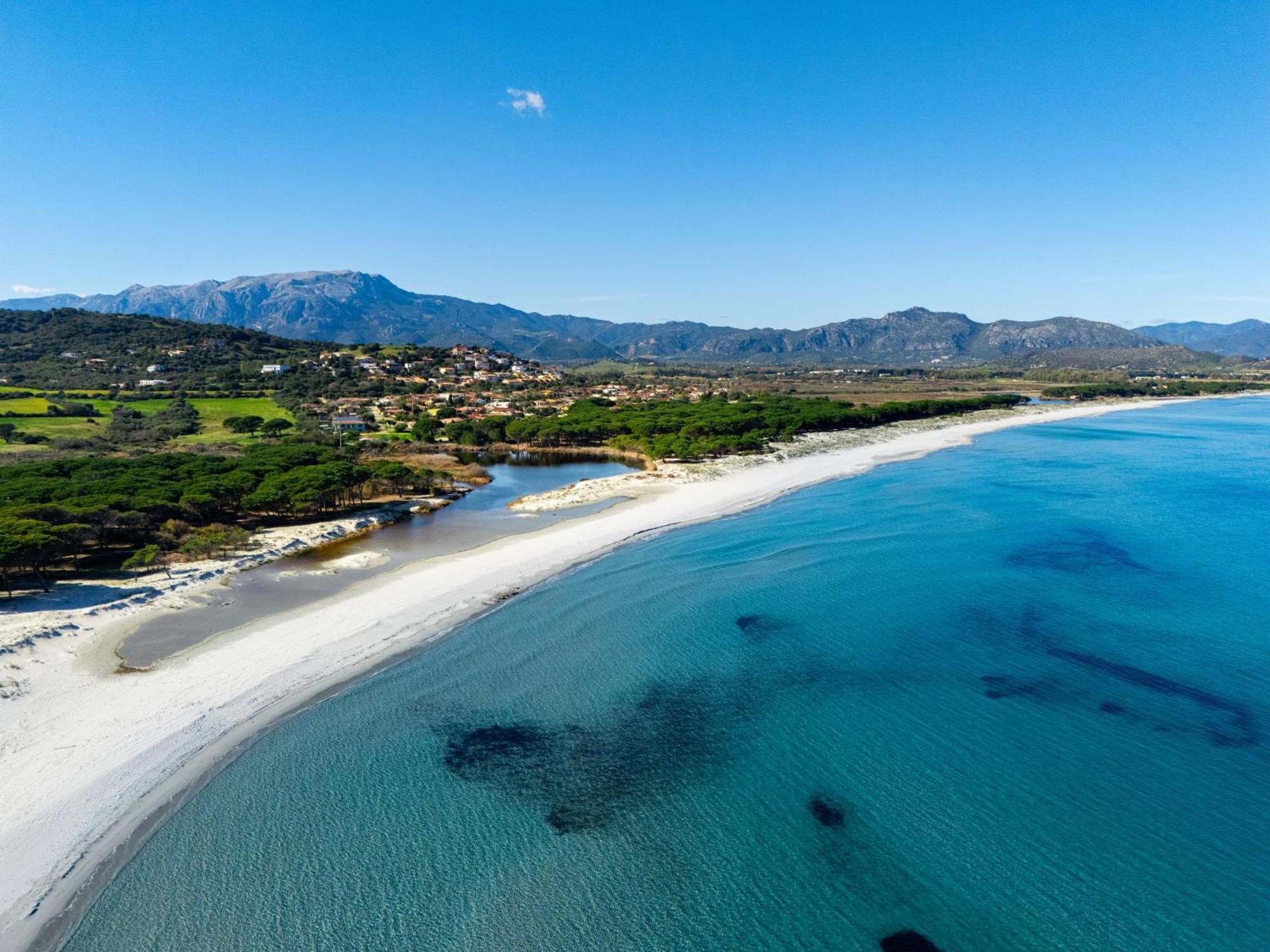 Summer Room- Fronte Spiaggia Ла-Калетта Экстерьер фото